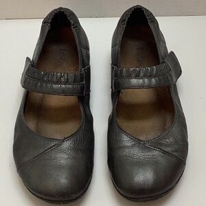 TAOS Mary Jane leather shoes 38/7.5 EUC
